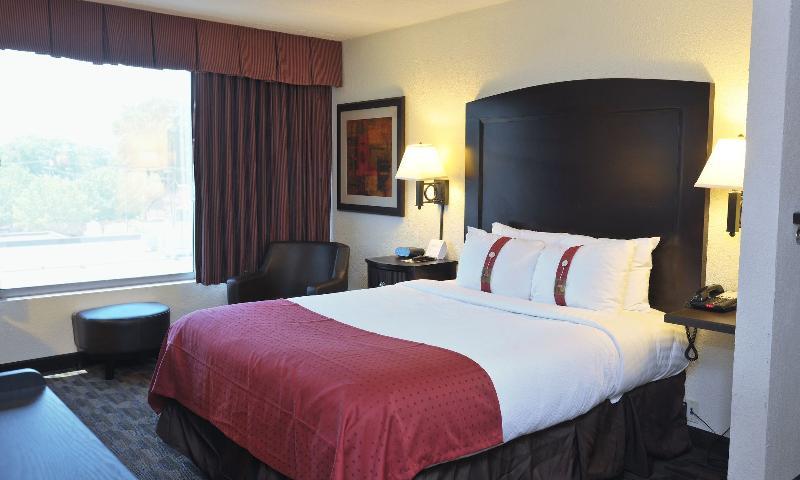 Holiday Inn And Suites Charleston West, An Ihg Hotel Exteriér fotografie